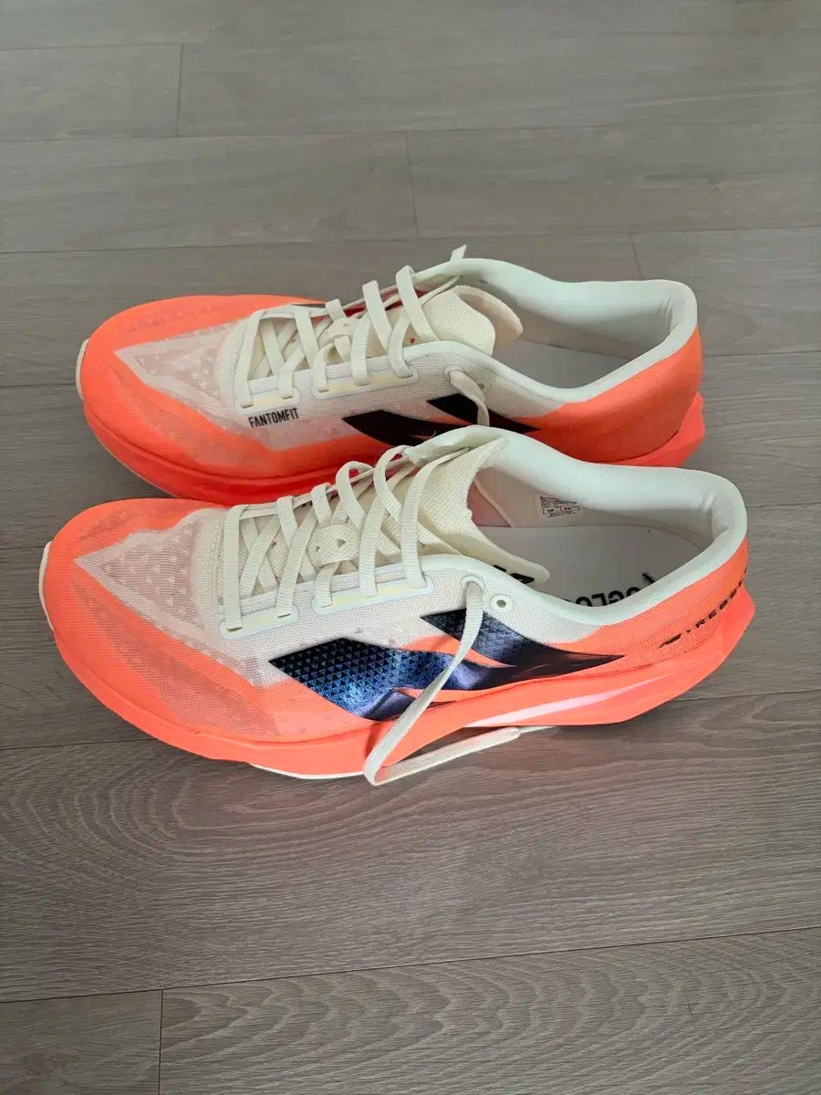 New Balance ニューバランス フューエルセル レベル v4 280 サイズ