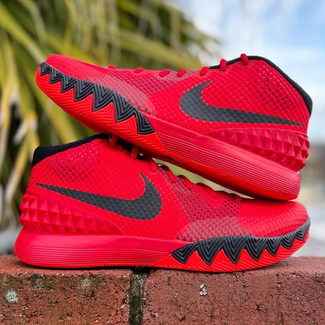 NIKE KYRIE 1 EP 'DECEPTIVE RED' ナイキ カイリー 1 【MEN'S
