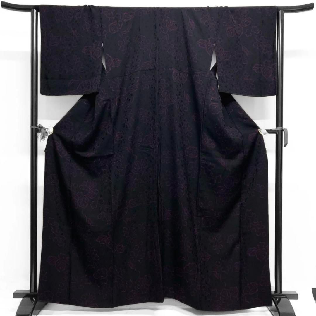 小紋　桐の花　藤　葡萄　兎　黒地　ブラック　パープル　お洒落　着物　022a d 小紋 桐の花 藤 葡萄 兎 黒地 ブラック パープル お洒落 着物 022a d