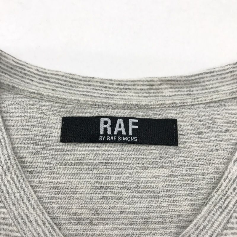 RAF BY RAF SIMONS ラフバイラフシモンズ Vネック Tシャツ 半袖