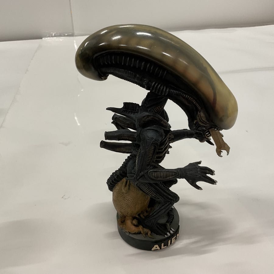 NECA Head Knocker エイリアン 首振り ヘッドノッカー フィギュア - メルカリ