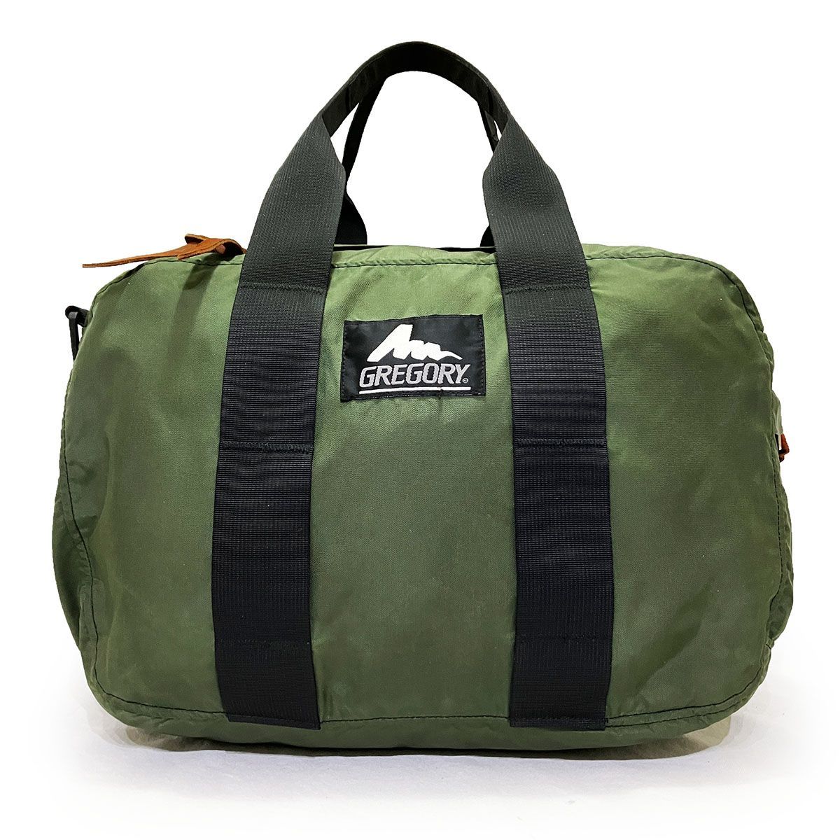 グレゴリー クラシック ダッフル バッグ オリーブグリーン XSサイズ GREGORY CLASSIC DUFFLE メイド イン アメリカ 旧ロゴ  ヴィンテージ ナイロン 中古 ユーズド 匿名配送 アメリカ カリフォルニア ブランド 日本国内流通の正規品です - メルカリ