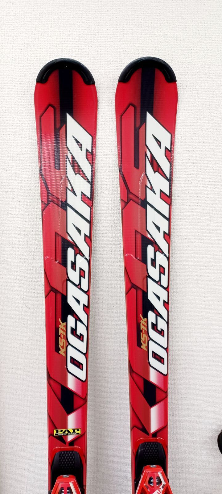 お得！】OGASAKA オガサカ スキー板・伸縮性ストックセット Keo's KS