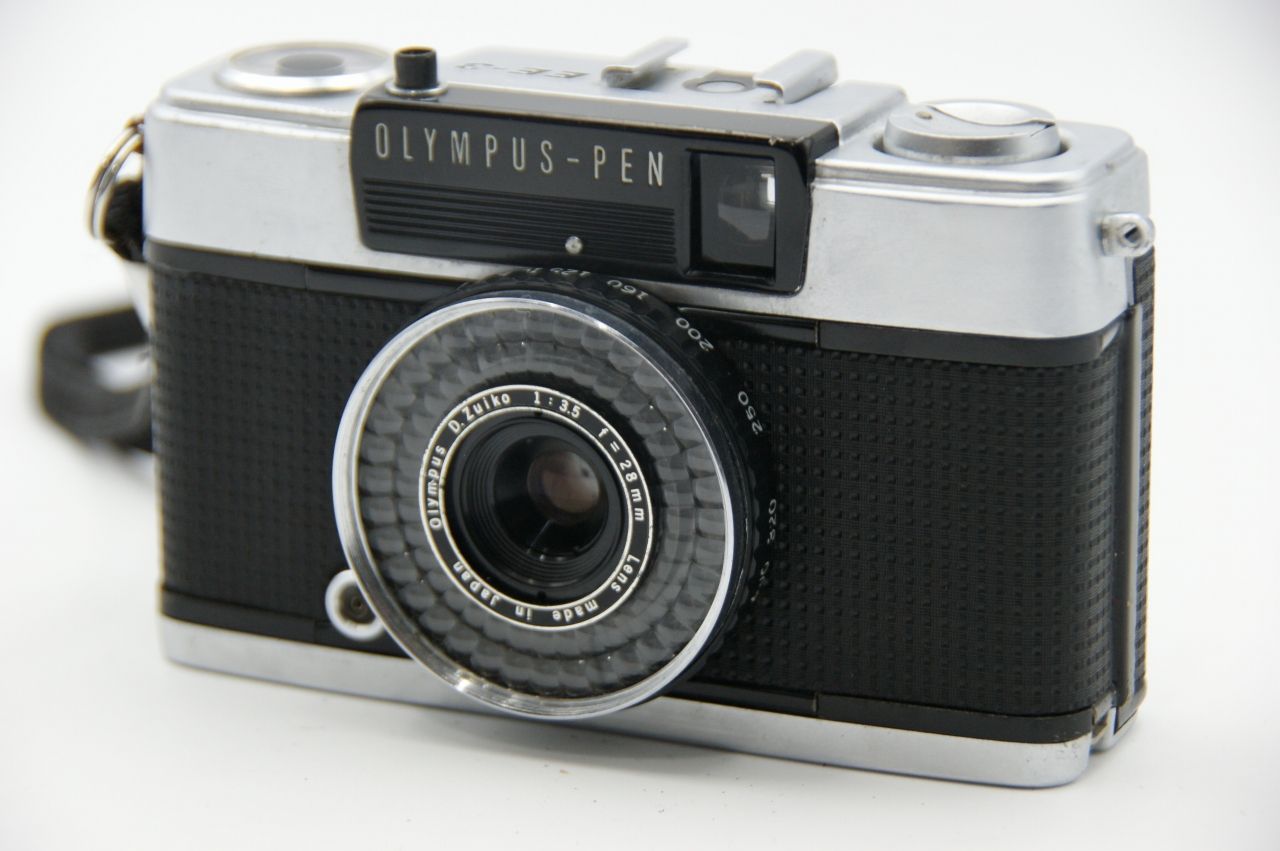 9320 赤ベロOK 良品 OLYMPUS-PEN EE-3 - カメラ・アウトドアbyIF0WORK