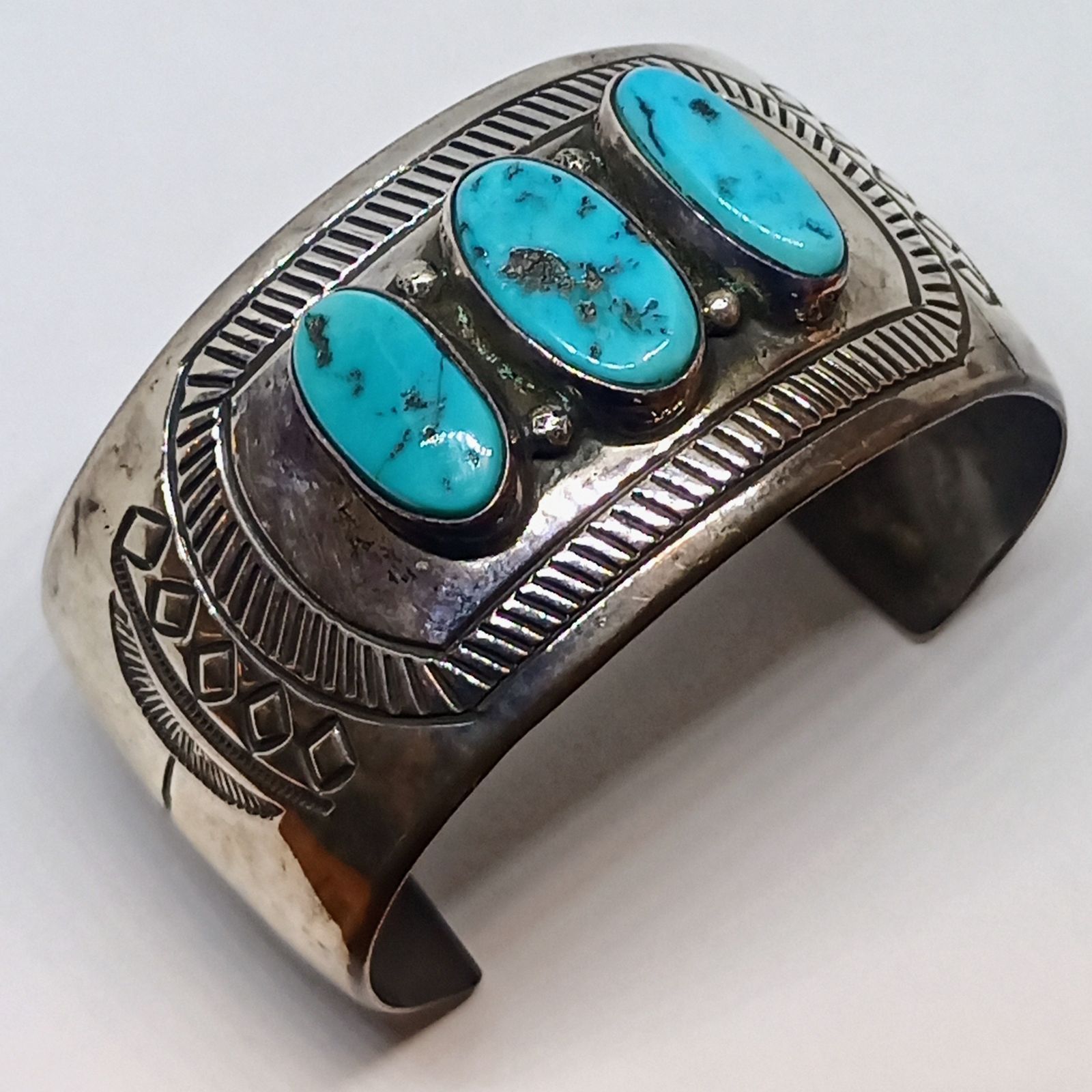 バングル シルバー 作家さん不明 インディアン Navajo バングル シルバー 作家さん不明 インディアン Navajo バングル