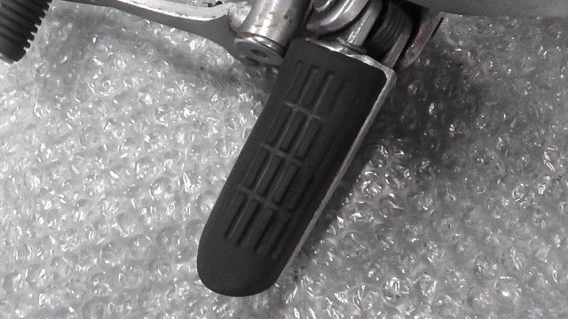 CB400SF-K NC39 の ステップ 左 シフト 1759455803