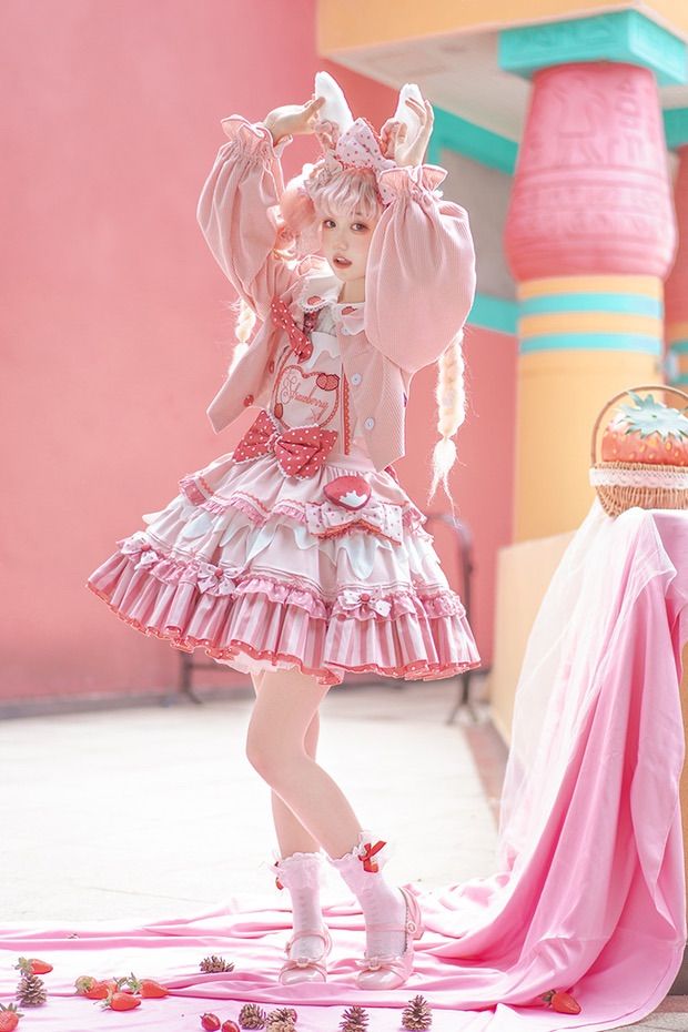 ロリータ ワンピース コスプレ アイドル衣装 - メルカリ