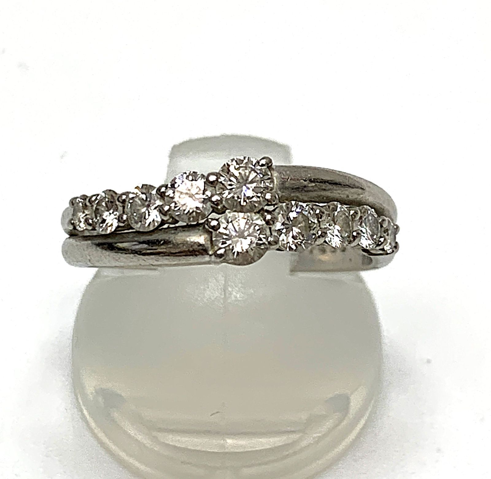 PT900 ダイヤモンド 総計 0.72ct リング 指輪 ＃13 シルバー系 4.2g 