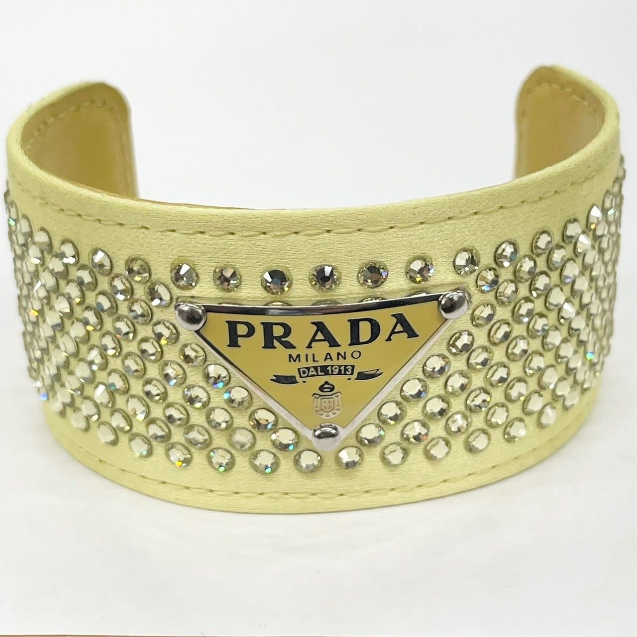 PRADA ラインストーン バングル ブレスレット 三角ロゴプレート カード＆ き ギフトOK