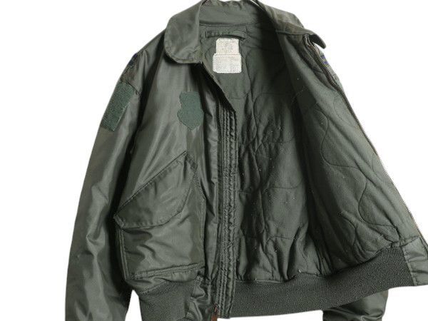 お得なクーポン配布中!】 80s AVIREX 社製 米軍実物 CWU-45P フライト