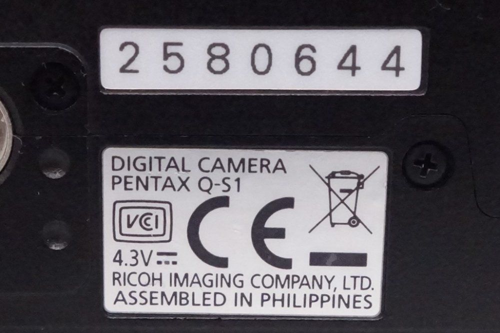  上品 ペンタックス PENTAX ミラーレス一眼 Q S 1 ボディ ブラック D 10042 A ミラーレス一眼 デジタルカメラ