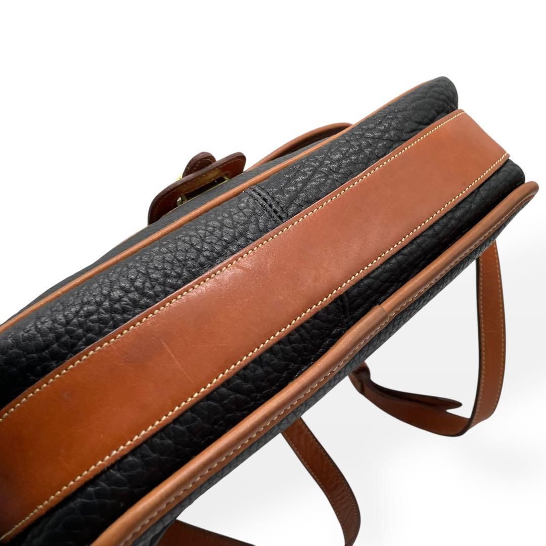 美品 DOONEY&BOURKE ショルダーバッグ シボ革 レザー ブラック - メルカリ