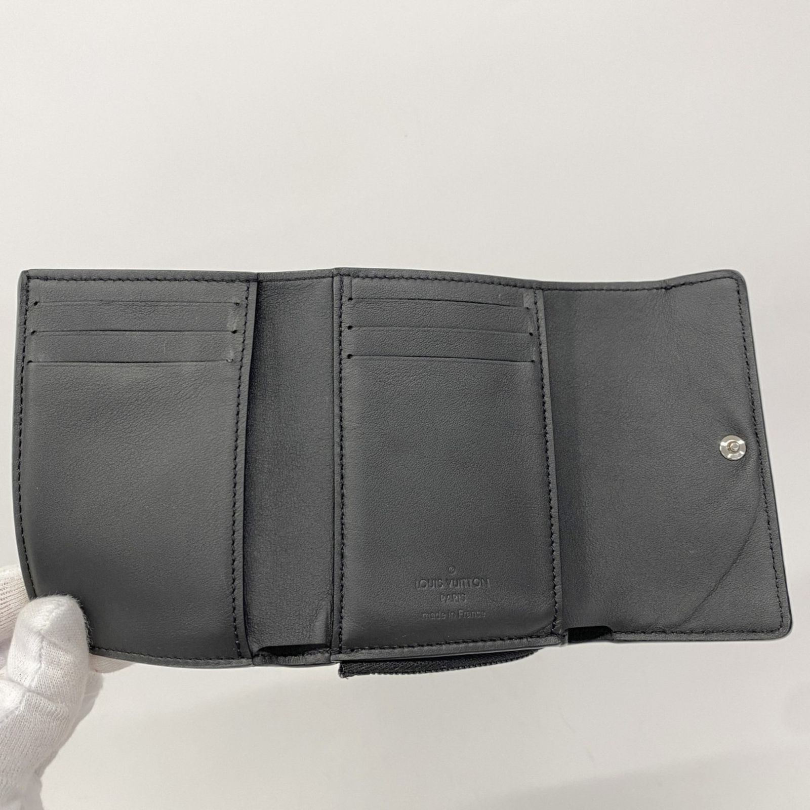 ルイヴィトン アエログラム 三つ折り財布 ブラック トリヨン