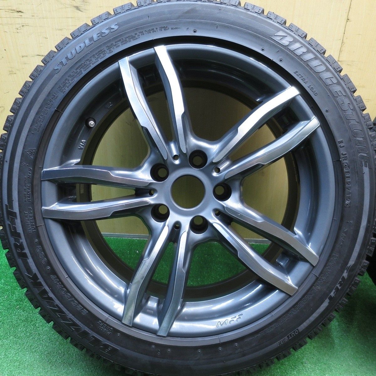 スタッドレス BMW 1シリーズ(F40) 2シリーズ(F44) ルフトFF