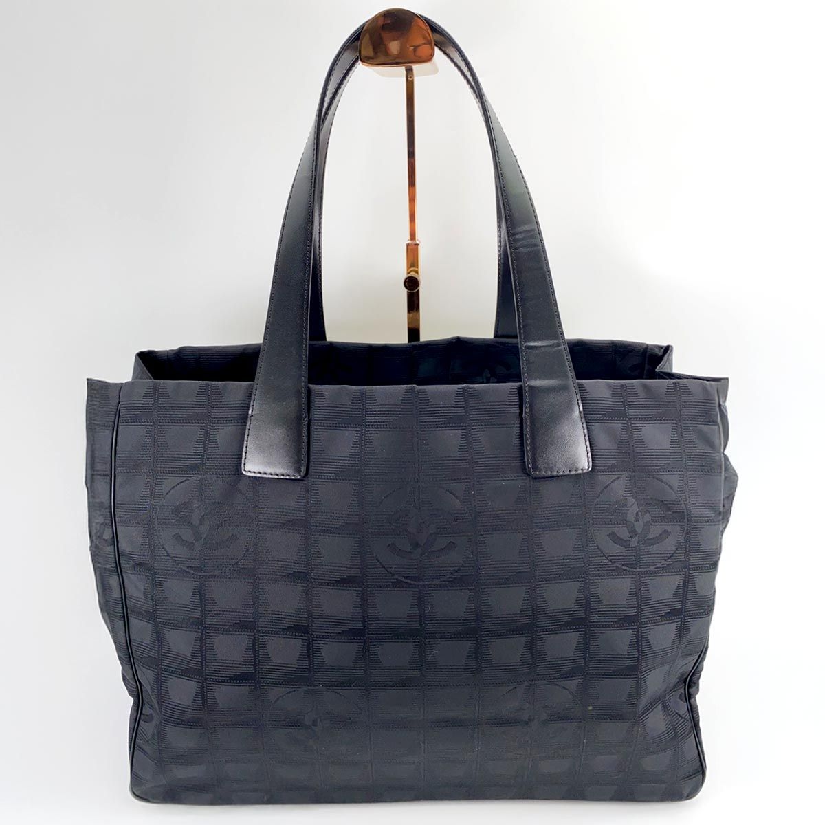 CHANEL シャネル ニュートラベルライン Newトラベルライン トートMM  