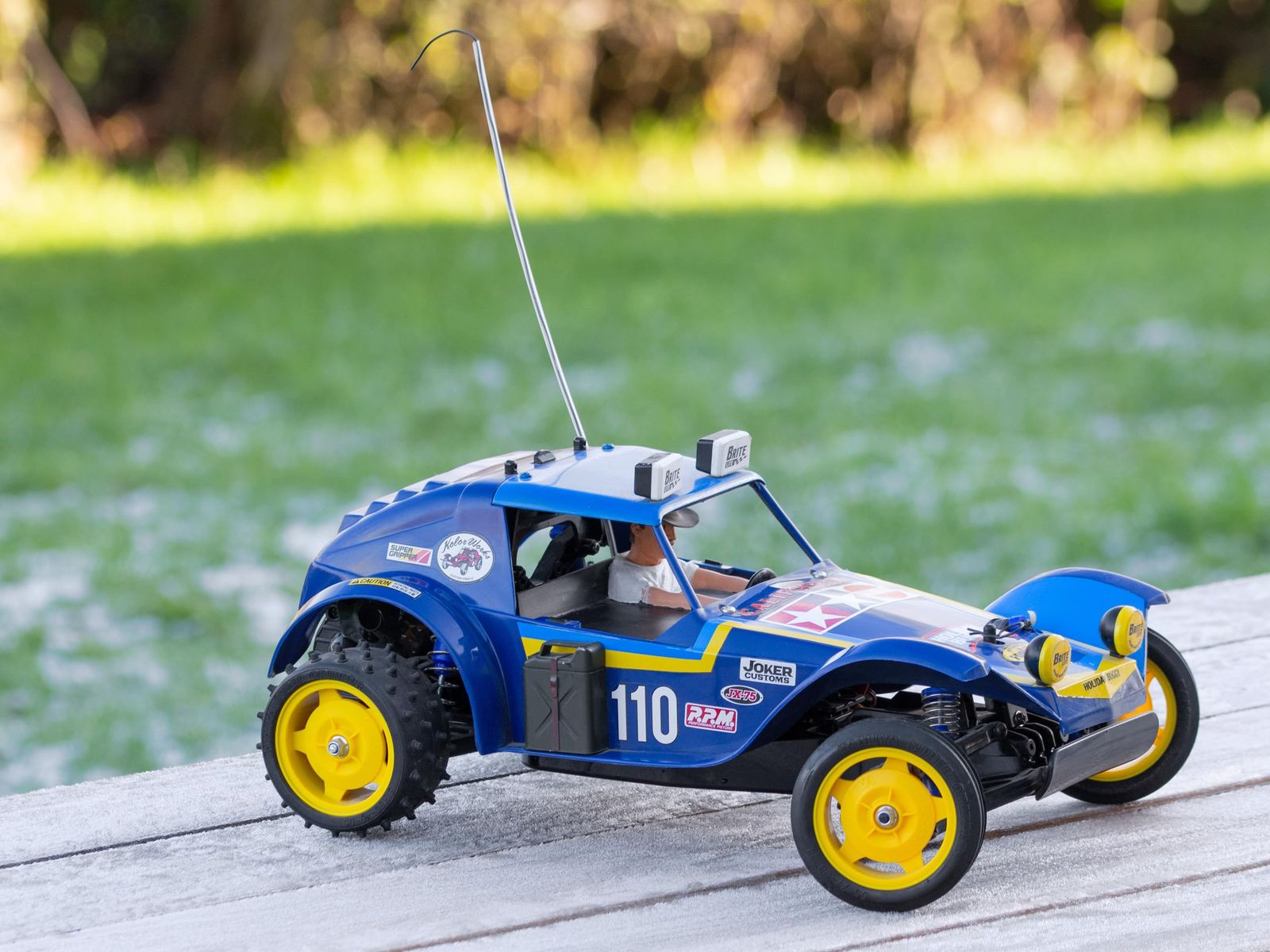 【新着商品】タミヤ(TAMIYA) 1/10 電動RCカーシリーズ No.470 タミヤ(TAMIYA) 1/10 電動RCカーシリーズ No.470 ホリデーバギー 2010