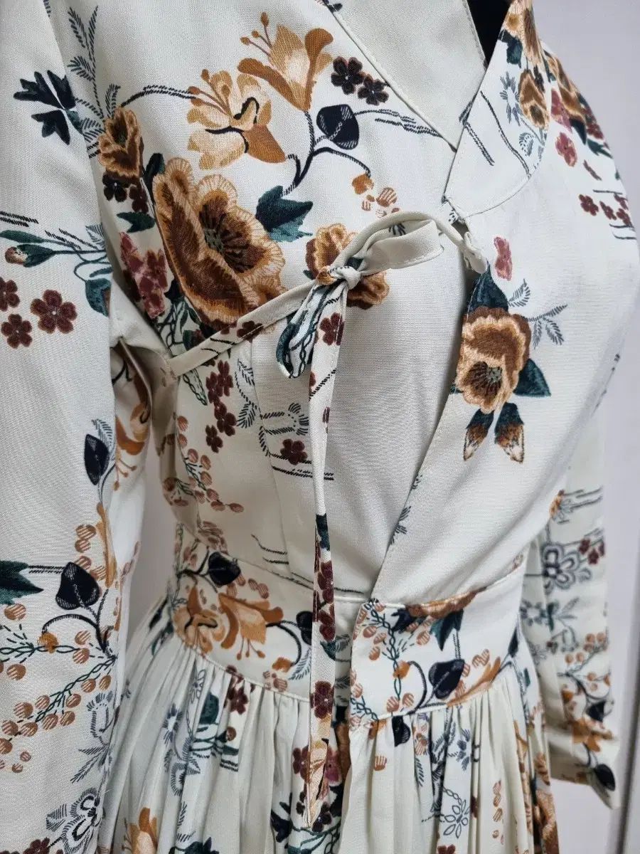 たまにはサロン スカートリング テフリク ワンピース カジュアルチマチョゴリ チュウショップ CHICLINE チックライン コンクガーデン ライル