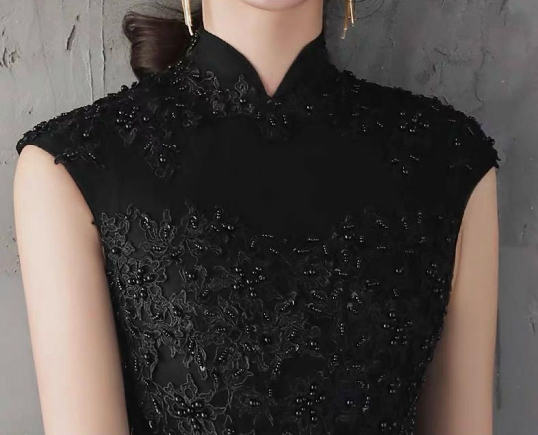 お花のデザインが美しい バックファスナーのイブニングドレス - メルカリ