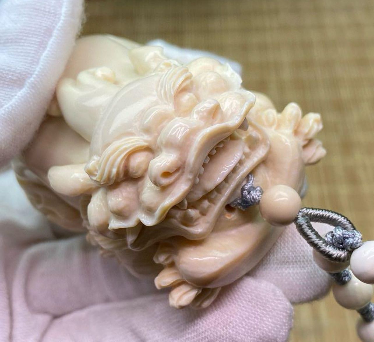 天然マンモス牙美しい手作り彫刻 招財貔貅 手握り物 【公式通販】