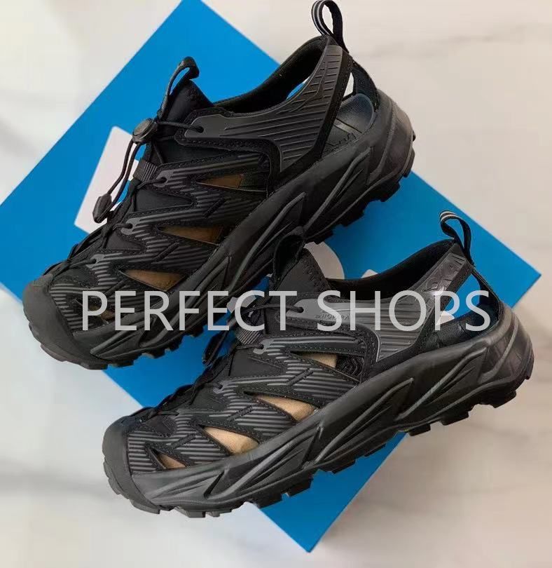 超人気 HOKA ONE ONE Hopara ホカオネオネ ホパラハイキングサンダル 
