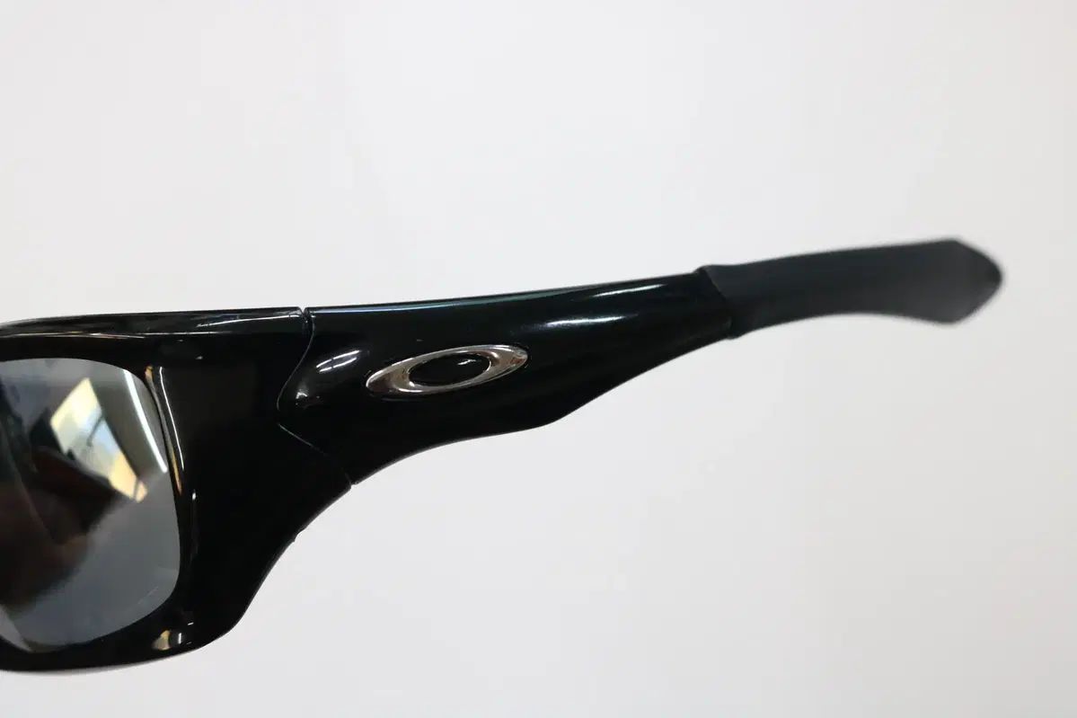OAKLEY ピットブル　pitbull サングラス クリスタルブラック　美品 OAKLEY(オークリー) PITBULL (ピットブル) ブラック イリジウム