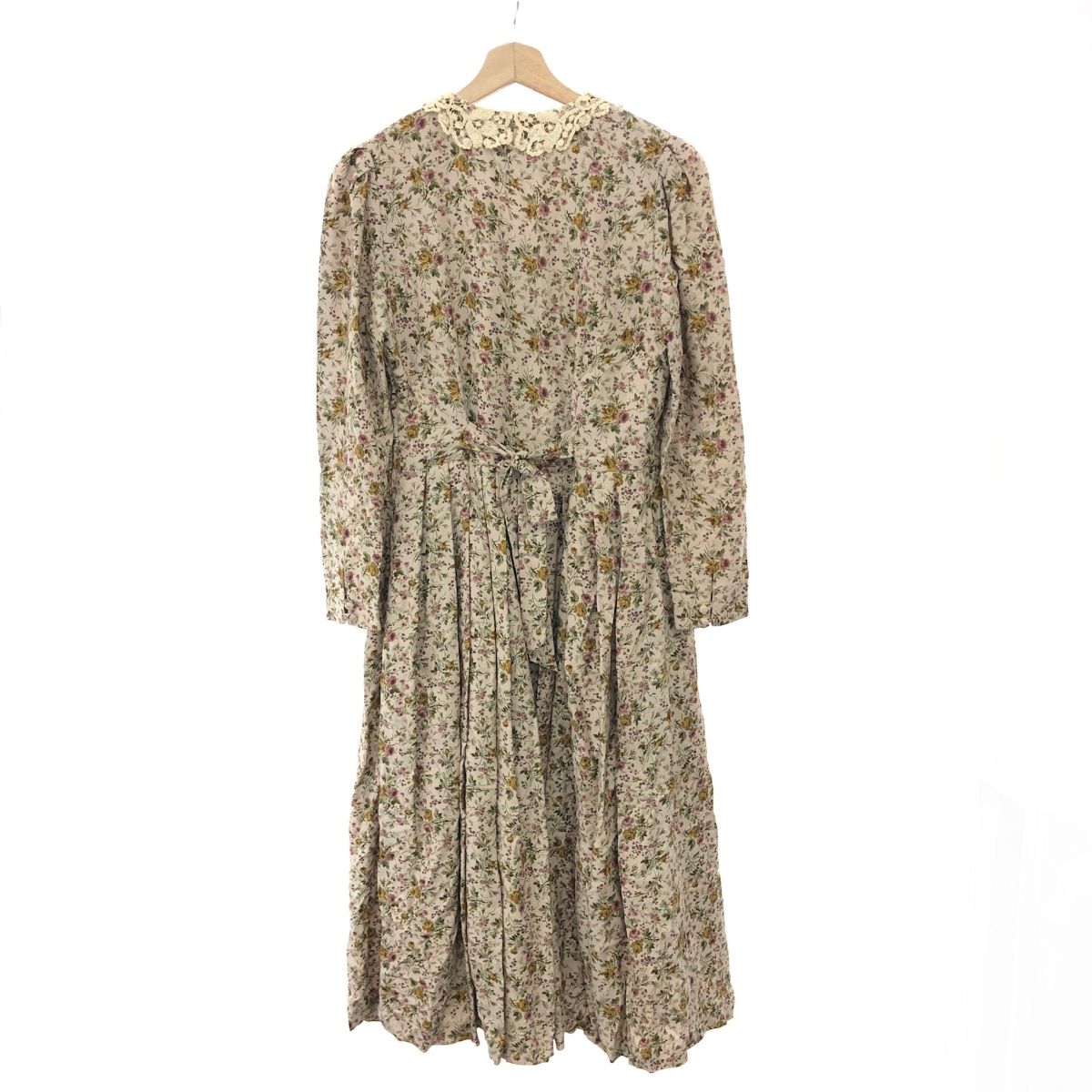 Laura Ashley（ローラ アシュレイ）の通販 | レディースの