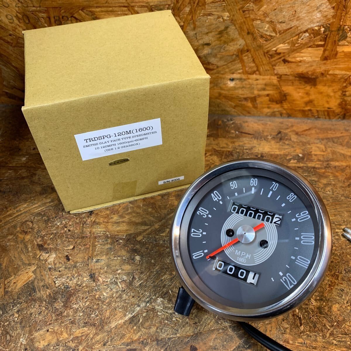 トライアンフ GrayFace グレーフェイス スピードメーター トライド