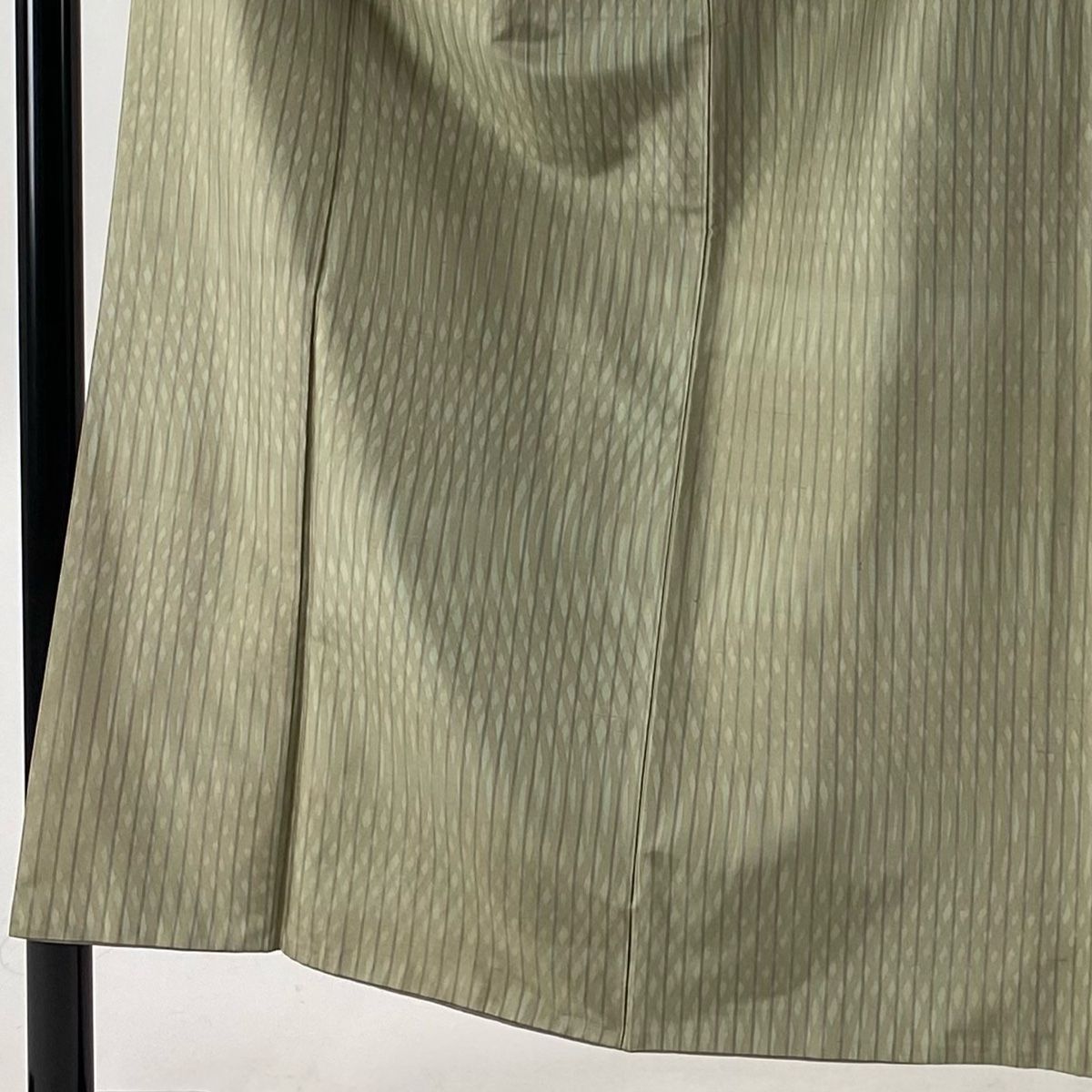 小紋 身丈151cm 裄丈63.5cm S 袷 紬地 縞 幾何学 灰緑 正絹 美品 名品  