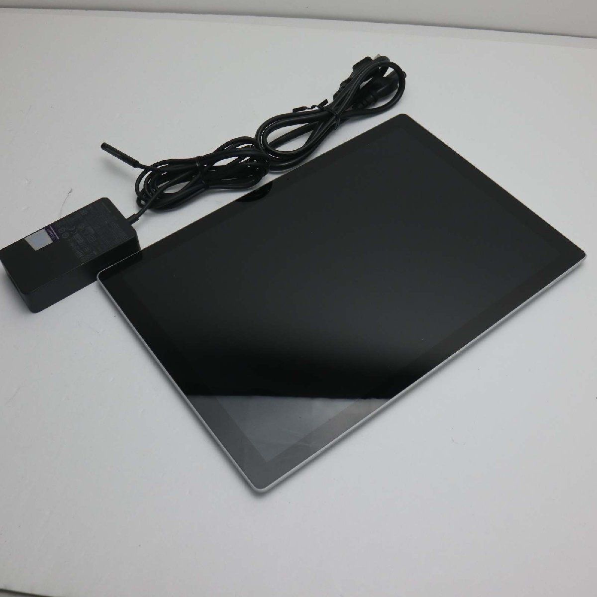 新品同様 Surface Pro 6 第8世代 Core i5 8GB SSD 256GB サーフェス