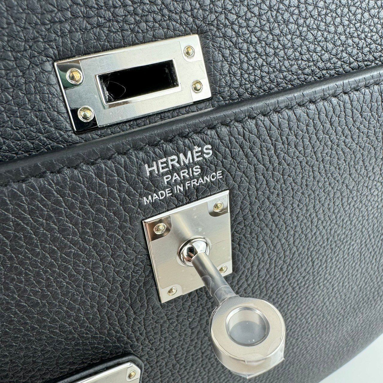 新品未使用 HERMES エルメス Kelly25 ケリー25 Black ブラック PHW シルバー金具 W刻印 Togo トゴ Stamp-W W刻印 ショルダーバッグ　レディースバッグ