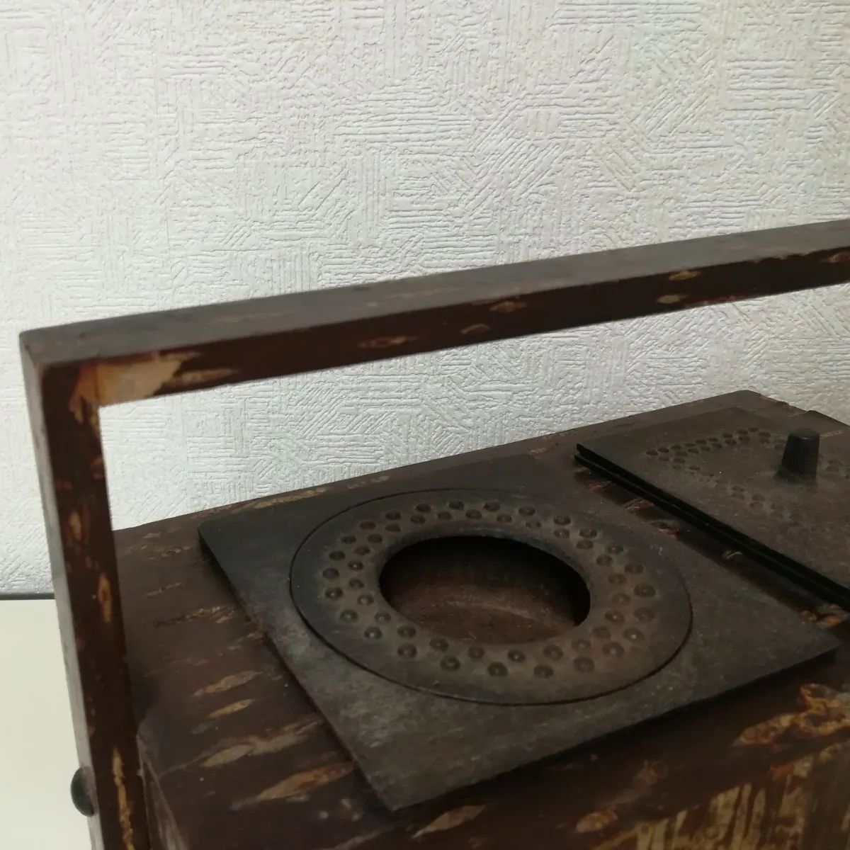 【新品未使用】煙草盆　煙管盆　根来塗　昭和レトロ　アンティーク　灰皿 長火鉢灰皿 煙草盆 引出し付灰皿 キセル 煙管 昭和レトロ 工芸品