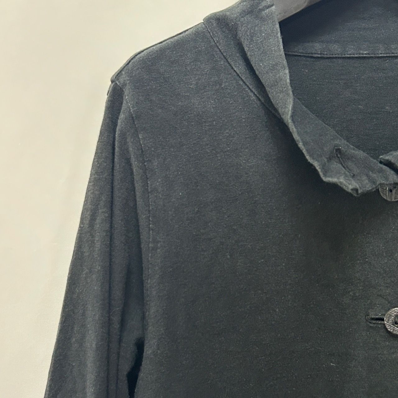 慈雨【40】ブラック カーディガン 長袖トップス 日本製 センソユニコ