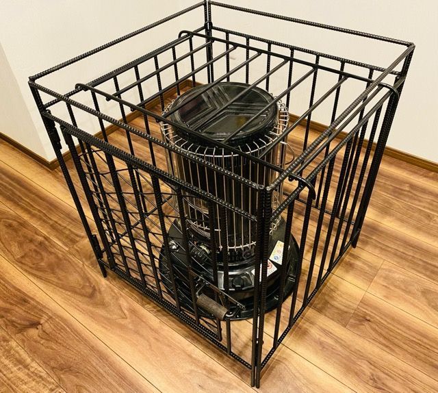 メルカリshops 対流型石油ストーブトヨトミ Ks 67hストーブガード 手作り アイアンt 03