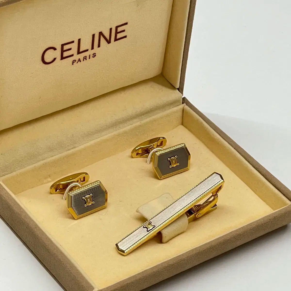 Celine セリーヌ 金 袖口 ボタン ネクタイピン セット