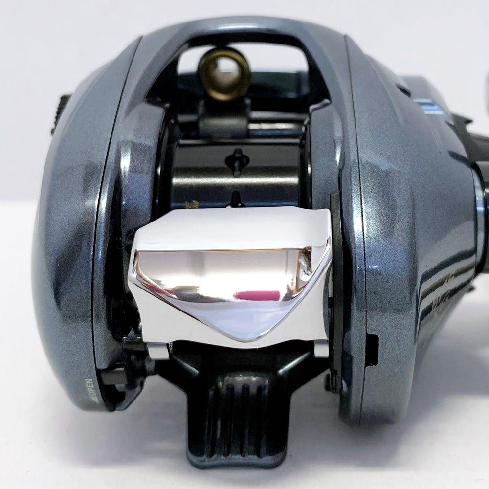 SHIMANO - 【加古川店】 中古 SHIMANO | シマノ リール 22アルデバランBFS XG　※カスタム品（純正パーツ有） 【ベイトリール/右ハンドル】 【85】 加古川店】 中古 SHIMANO | シマノ リール 22アルデバランBFS XG