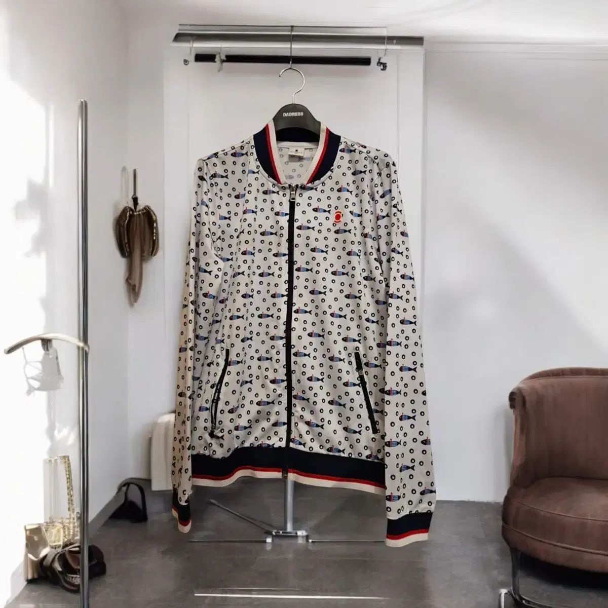 ワイドアングル (WIDE ANGLE) ジップアップ ウィンドブレーカー 95