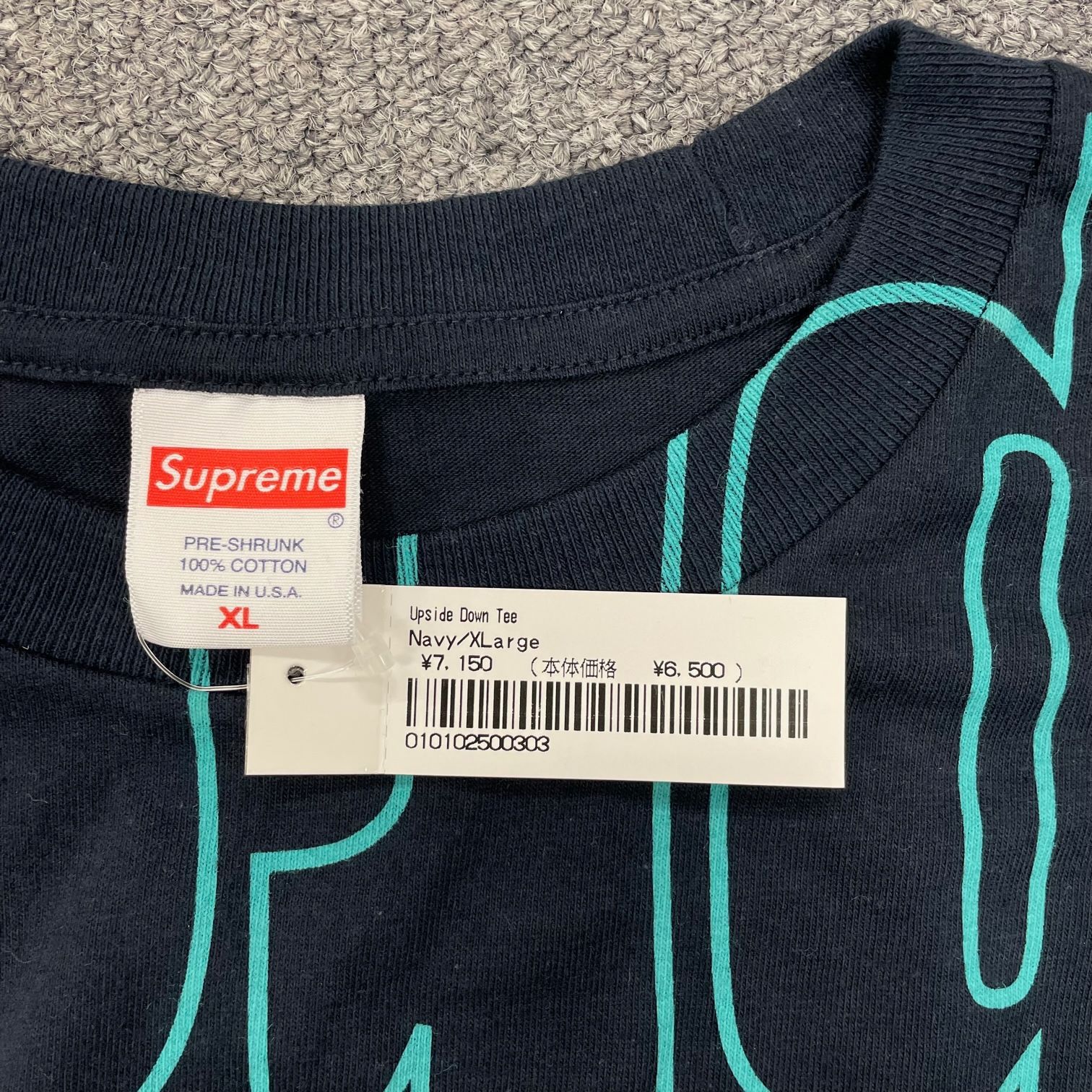 新品 SUPREME 22AW Upside Down Tee アップサイドダウン Tシャツ 新品 SUPREME 22AW Upside Down Tee アップサイドダウン Tシャツ