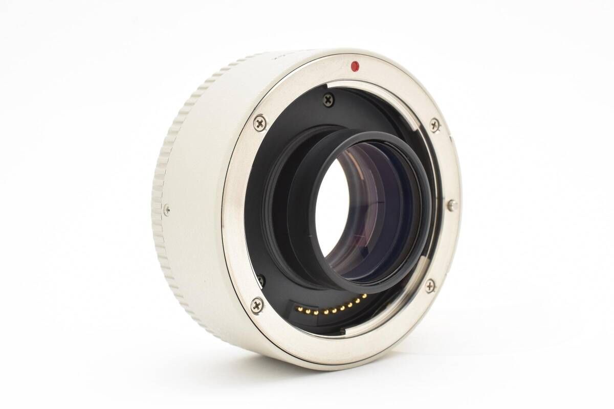 Canon キヤノン EXTENDER EF1.4X III【美品】ケース付き 極上品キヤノン エクステンダー EF 1.4X Ⅲ ケース付き□極上品