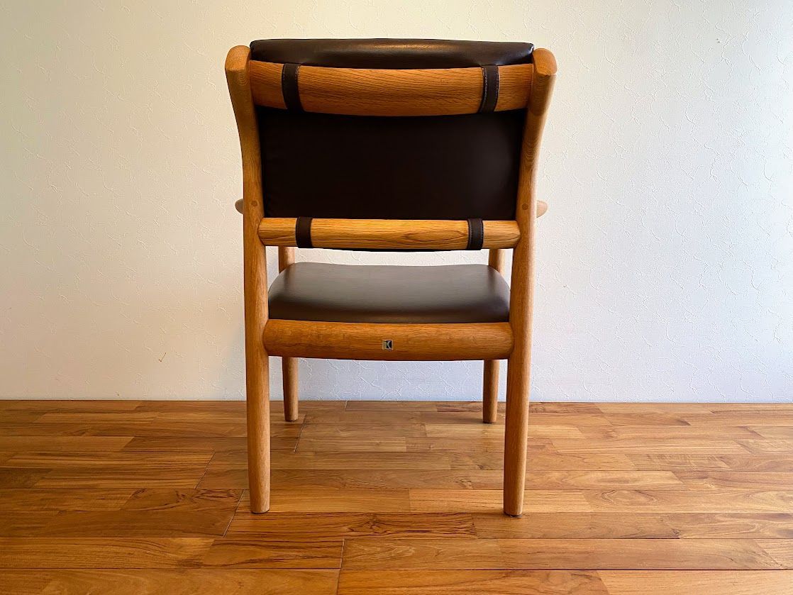 飛騨産業 CRESCENTシリーズ アームチェア SG270A 仕上済み① 飛騨産業 CRESCENTシリーズ アーム チェア SG270A 仕上済① - メルカリ