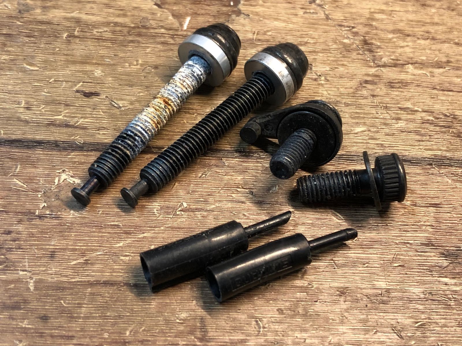 Ultegra アルテグラ STIレバー 油圧ブレーキ キャリパーセット 11S Ultegra アルテグラ STIレバー 油圧ブレーキ キャリパーセット