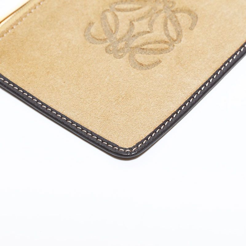 ✨未使用品✨LOEWE ロエベ アナグラム コインケース スエード 付属品あり ✳︎稀少✳︎【未使用】LOEWE コインケース 丸型 アナグラム 本