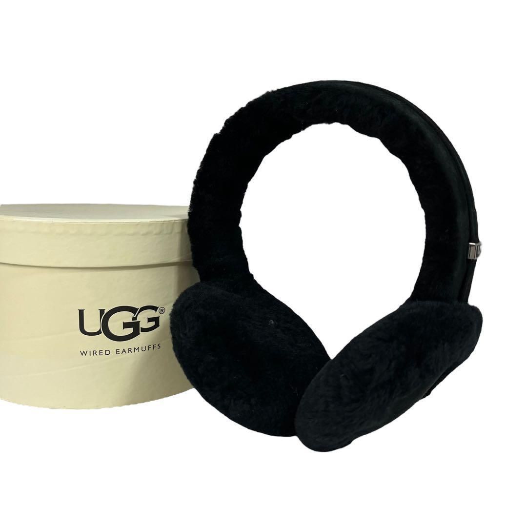 美品 4559 UGG アグ イヤーマフ 耳当て スエード ブラック - メルカリ