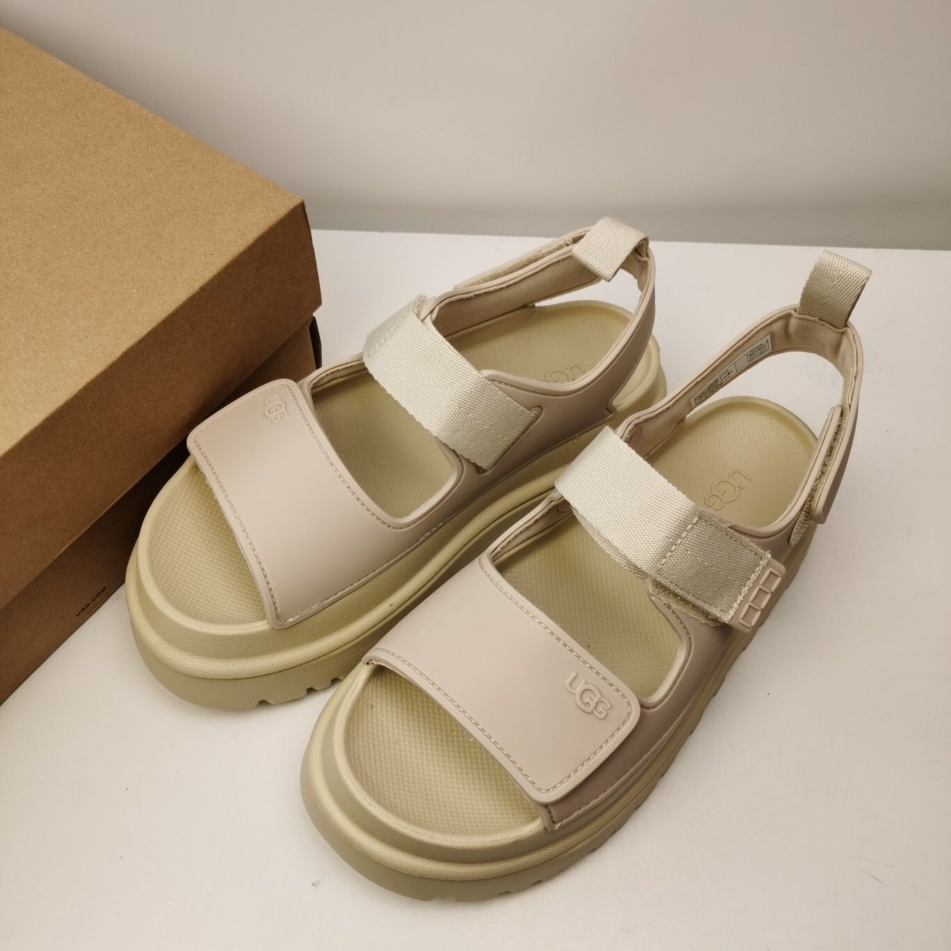 UGG / アグ : 【レディース】W GOLDENGLOW / 全6色 : ゴールデングロウ 