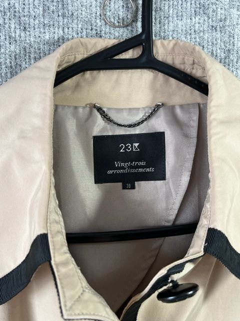２３区　薄手コート トレンチ風コート　３８　レア