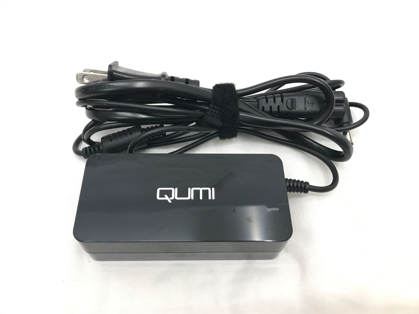Vivitek QUMI Q6-BK モバイルプロジェクター黒 QUMI Q6（LEDモバイルプロジェクター）｜加賀マイクロソリューション