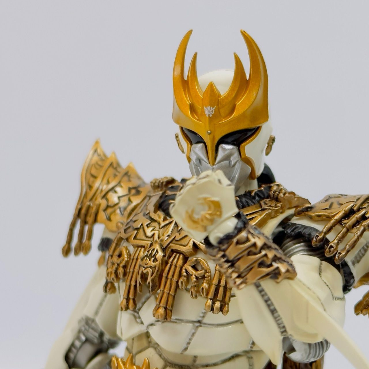 真骨頂 フィギュアーツ ダクバ DAGUVA: ZEBA フィギュア S.H.Figuarts（真骨彫製法） ン・ダグバ・ゼバ | 魂ウェブ