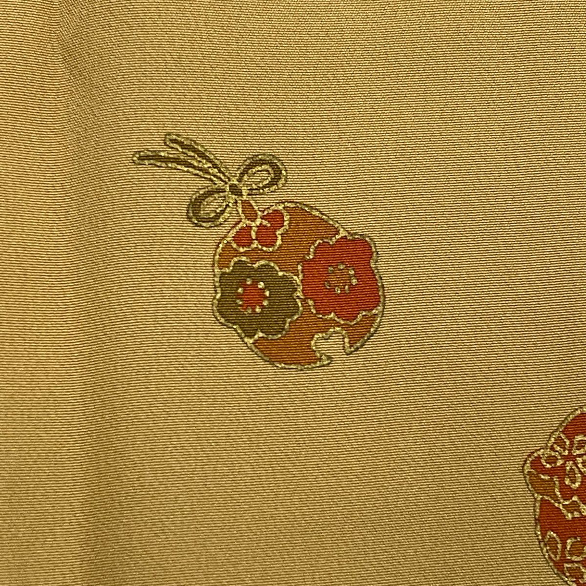 長襦袢 身丈118.5cm 裄丈64cm M 鈴 桜 金彩 薄茶色 正絹 名品 【中古  