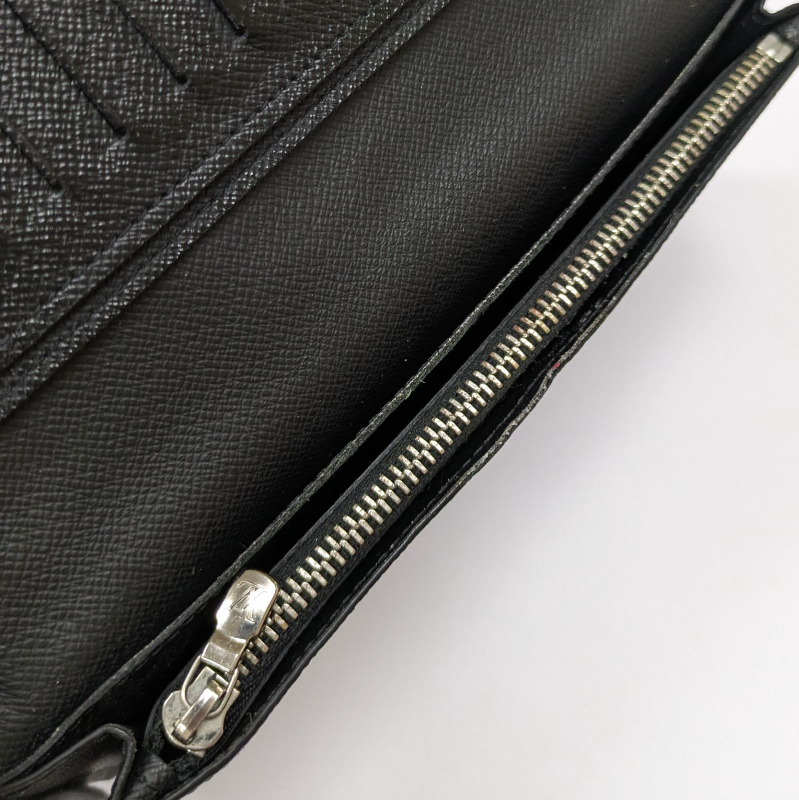 ルイヴィトン タイガ ポルトフォイユ・プラザ M30558 ブラック レザー ルイヴィトン タイガ ポルトフォイユ・プラザ M30558 ブラック