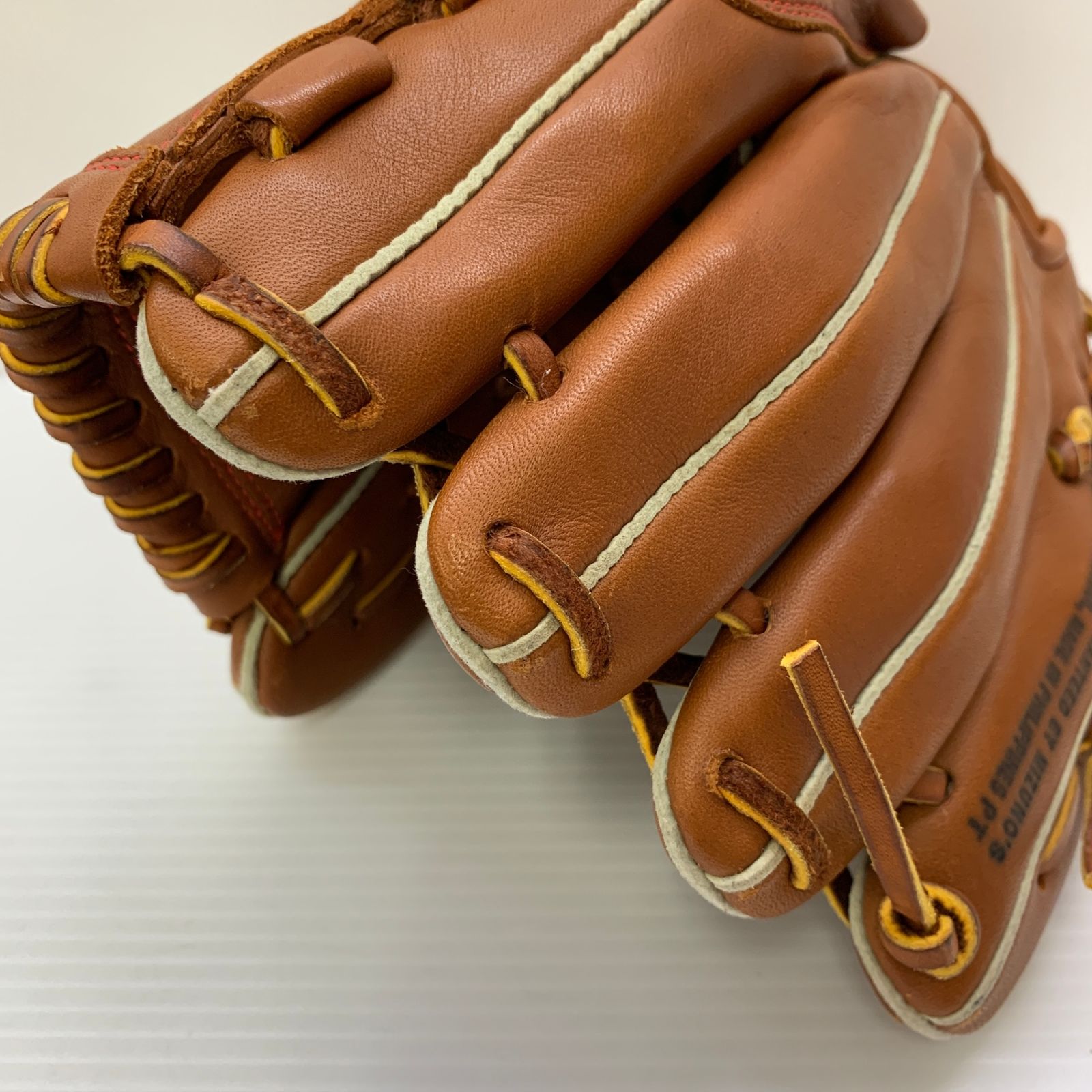 ミズノ MIZUNO プロフェッショナル 軟式 大人 一般 投手用 グローブ