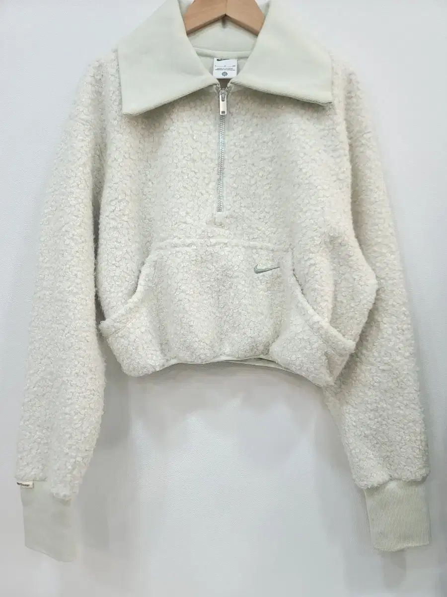 ナイキ アイボリー ボア フリース ハーフジップアップ 上下セット s|m